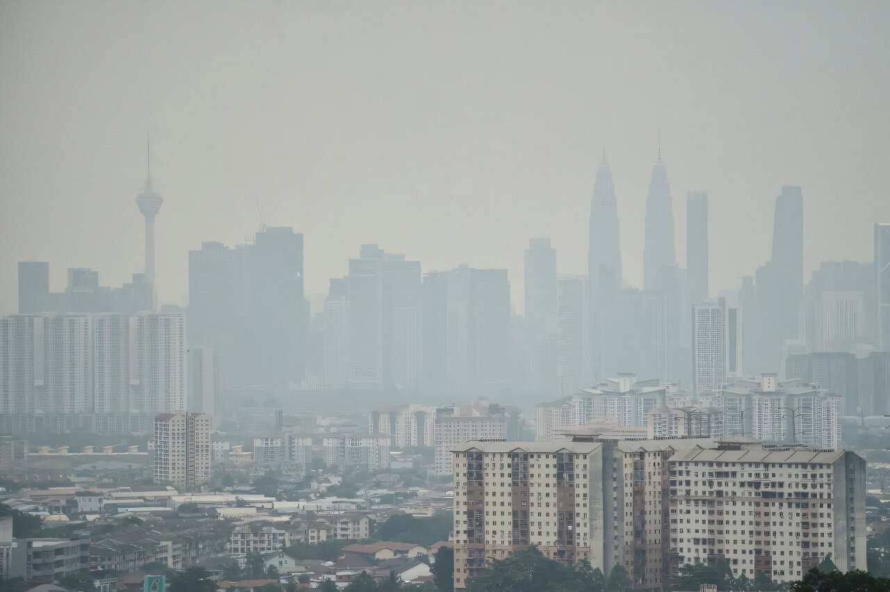 Sarawak, tehlikeli duman artınca 3–5 Eylül’de bulut tohumlama planlıyor