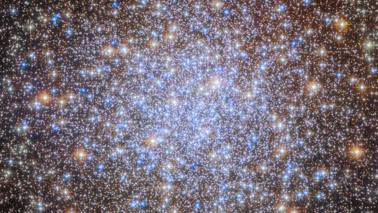 NGC 6723: Gökyüzündeki avizeyi andıran küresel küme