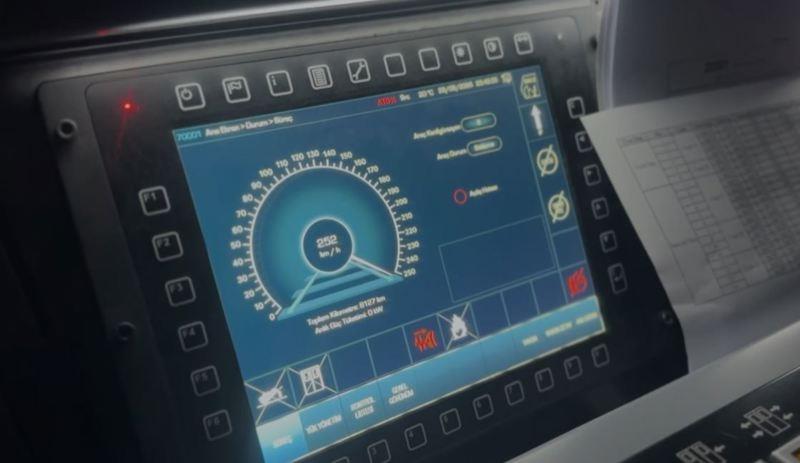 Milli Elektrikli Hızlı Tren testte 250 km/sa’e ulaştı