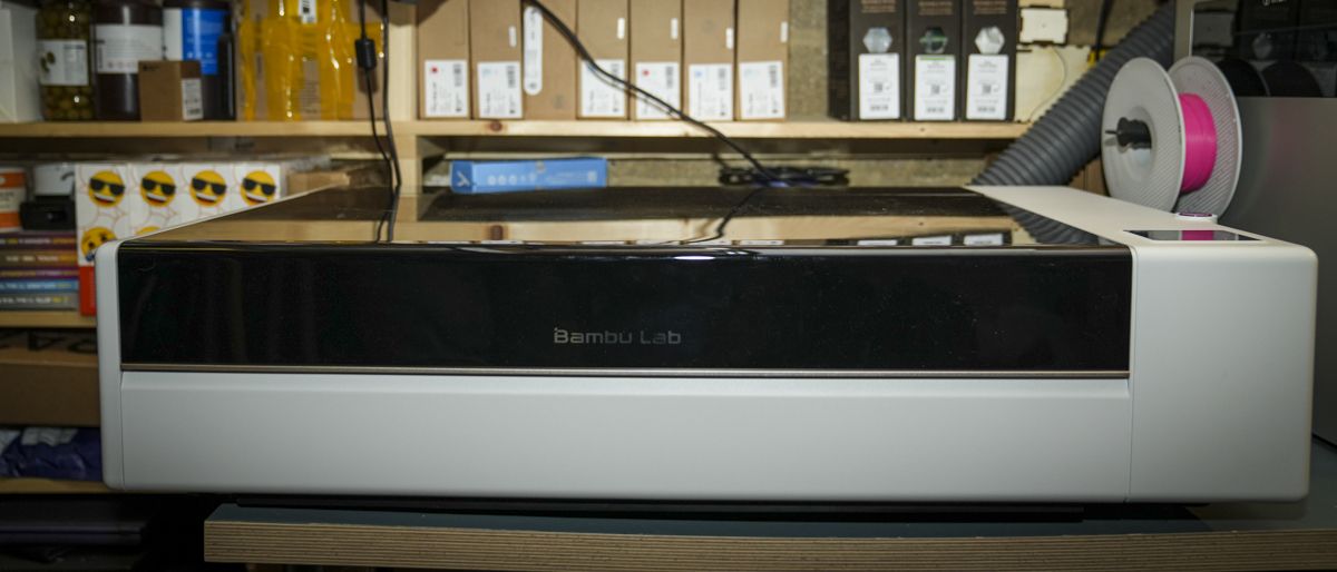 Bambu Lab R1: 55W CO2 lazer kesici ön siparişe açıldı