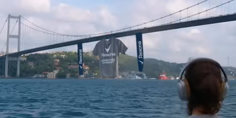 Bogazda dev gri tisort dalgalaniyor rexonanin inovasyonu