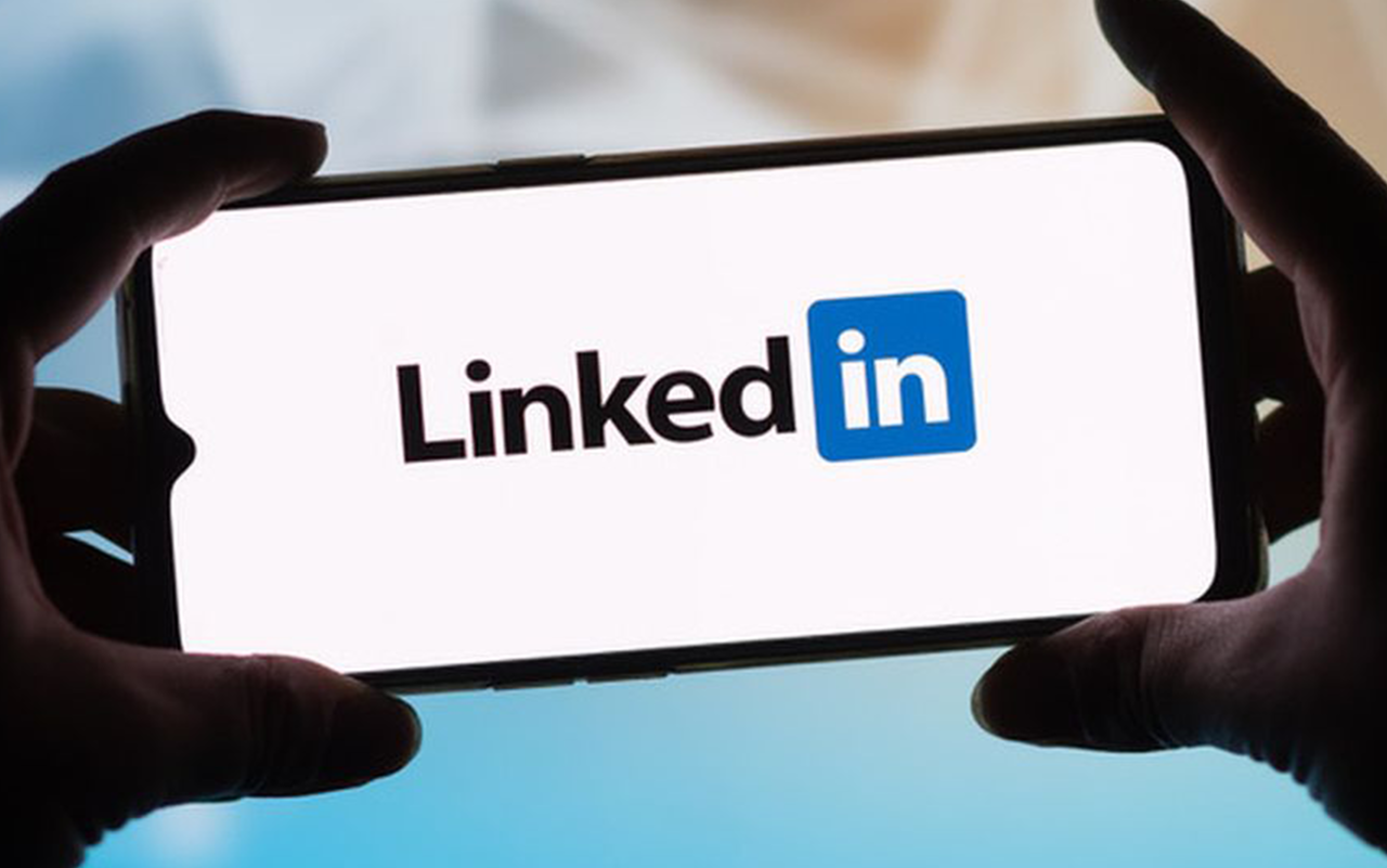 Linkedin oyun alanina adim atmayi planliyor